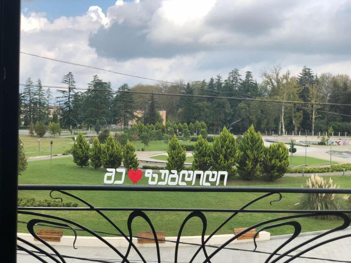 Garden Palace Zugdidi Exteriér fotografie